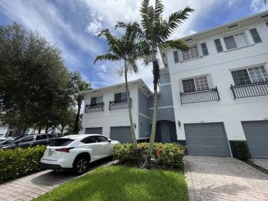 Main picture of 3416 NW 14th Ct