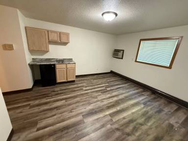 Main picture of 2525 15th St S