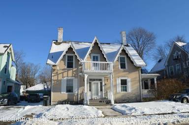 Main picture of 41 Bartlett Ave