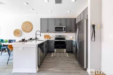 Main picture of 171 Morris St