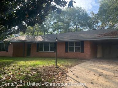 Main picture of 611 E Louisiana Ave