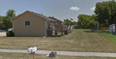 Main picture of 1102 W Washington Ave