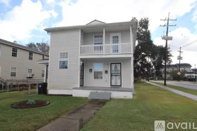 Main picture of 1546 Harrison Ave