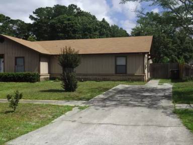 Main picture of 8839 Cavender Dr