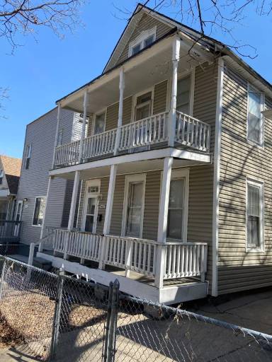 Main picture of 1457 S 14th St