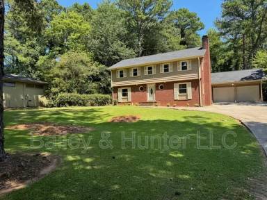 Main picture of 3504 Herschel Rd