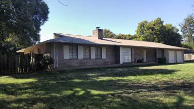 Main picture of 1185 East Ave