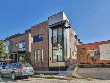 Main picture of 4432 Tennyson St