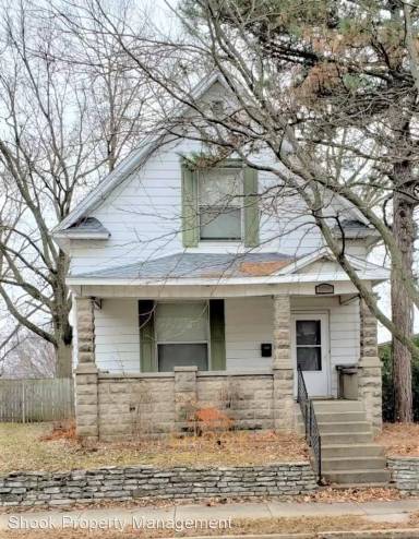 Main picture of 1018 N 9th St