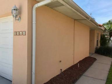 Main picture of 2318 Santa Ana St