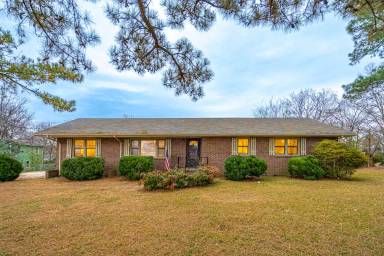 Main picture of 10019 Westleigh Dr SE