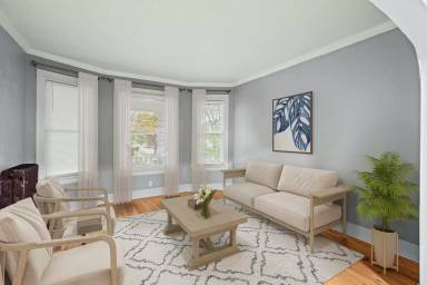 Main picture of 3101 N Bartlett Ave