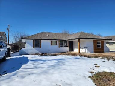 Main picture of 1310 Keystone Ln