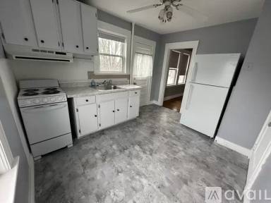 Main picture of 1054 Washington St