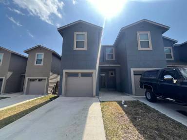 Main picture of 6418 Marcel Way