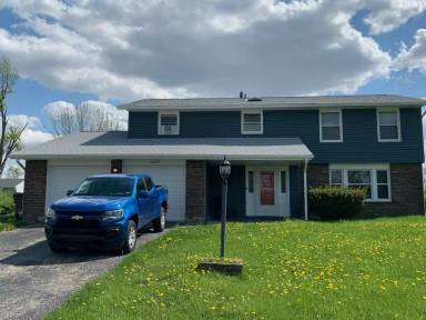 Main picture of 6470 Waywind Dr