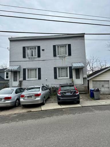 Main picture of 3133 Josephine St