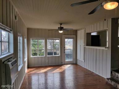 Main picture of 5820 Reiger Ave