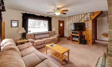 Main picture of 1202 Cambridge Dr