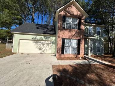 Main picture of 105 Cody Cir