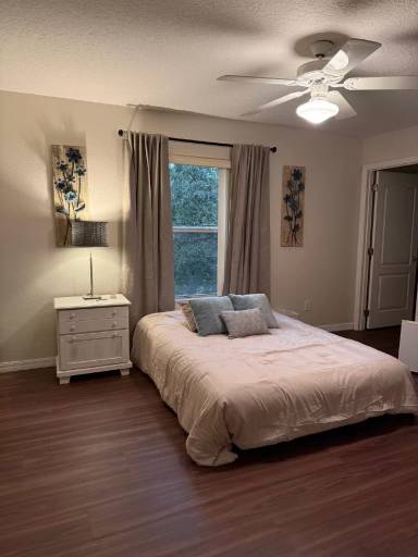 Main picture of 6530 Lake Pembroke Pl