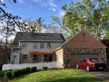 Main picture of 214 E Weber Rd