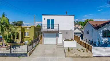 Main picture of 1105 E 103rd Pl