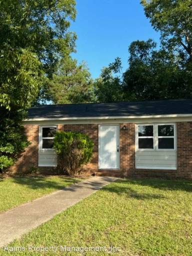 Main picture of 1224 Southwood Dr