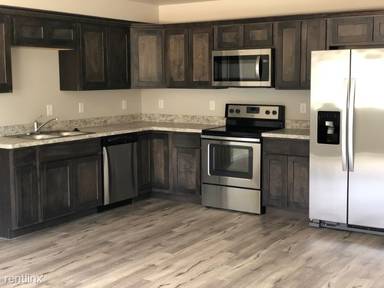 Main picture of 1304 Westwood Cir