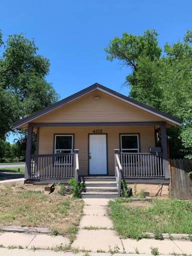 Main picture of 402 E Kiowa St