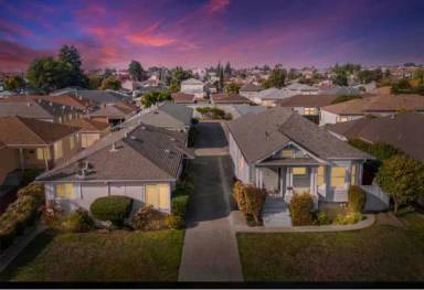 Main picture of 1261 147th Ave