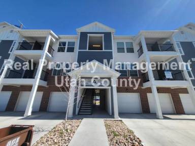 Main picture of Lakefront at Vineyard Town Center