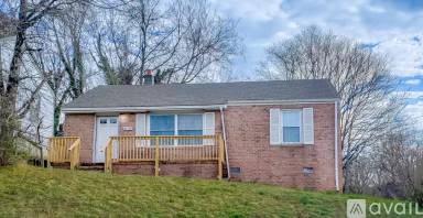 Main picture of 1225 High Pearl St