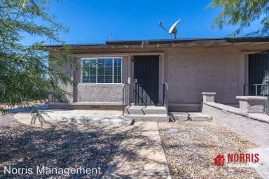 Main picture of 809 N Arbor Ave