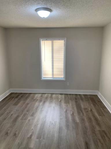 Main picture of 1901 Airport Rd