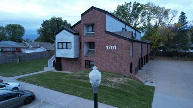 Main picture of 1701 Ridgehaven Ct