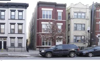 Main picture of 2027 N Sheffield Ave