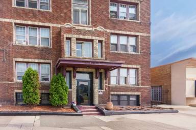 Main picture of 1302 Linden Ave
