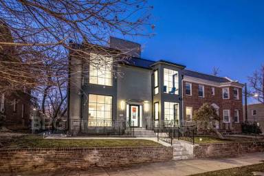 Main picture of 3921 W St NW