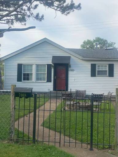 Main picture of 7068 Lansdowne Ave