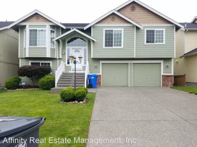 Main picture of 2214 178th St E