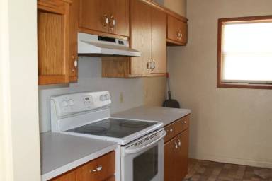 Main picture of 401 E Rose Dr