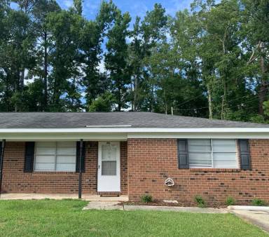 Main picture of 106 Mayberry Ct