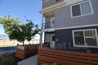 Main picture of 3644 W Evening Sky Ln