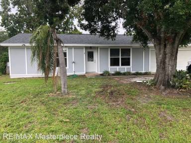 Main picture of 618 NW Cardinal Dr