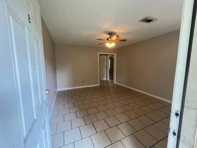 Main picture of 467 30th Pl