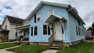 Main picture of 400 S 6th St