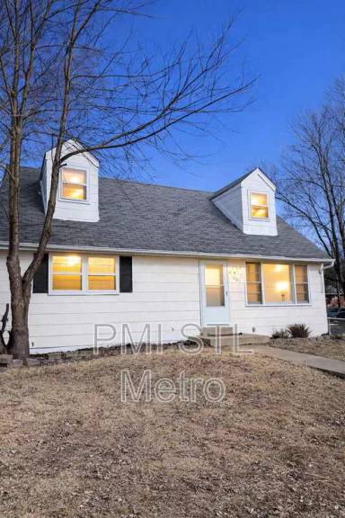 Main picture of 1201 Walker Ave