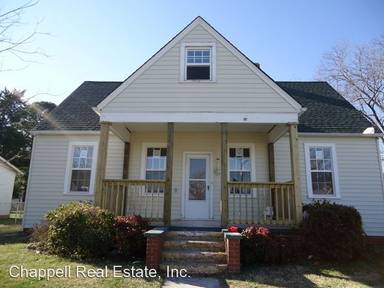 Main picture of 704 N 7th Ave