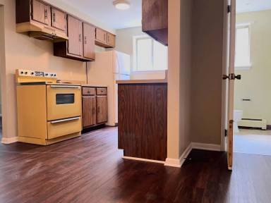 Main picture of 352 Robert Dr